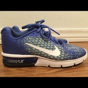 Nike Air Max Sequent 2